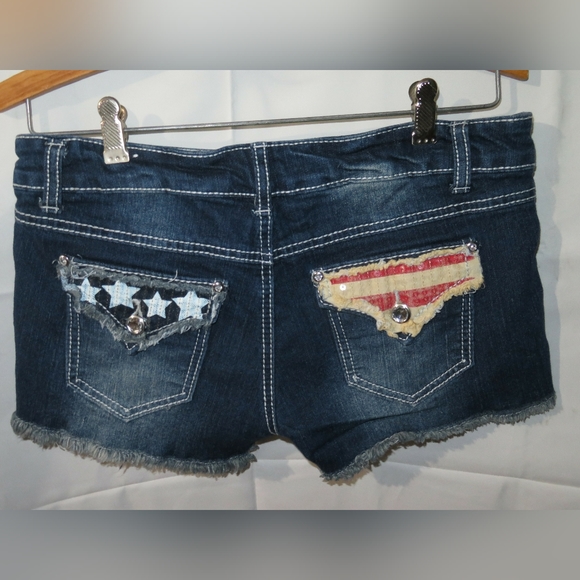 Rue21 Patriotic/American Flag Jean Shorts Size 5/6 - Picture 2 of 4